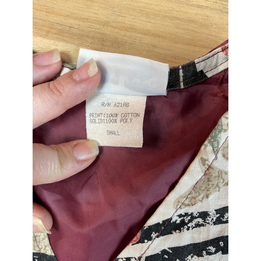 Vintage Peddlers Floral Vest Kids Small Sleeveless Button Up‎ Burgundy